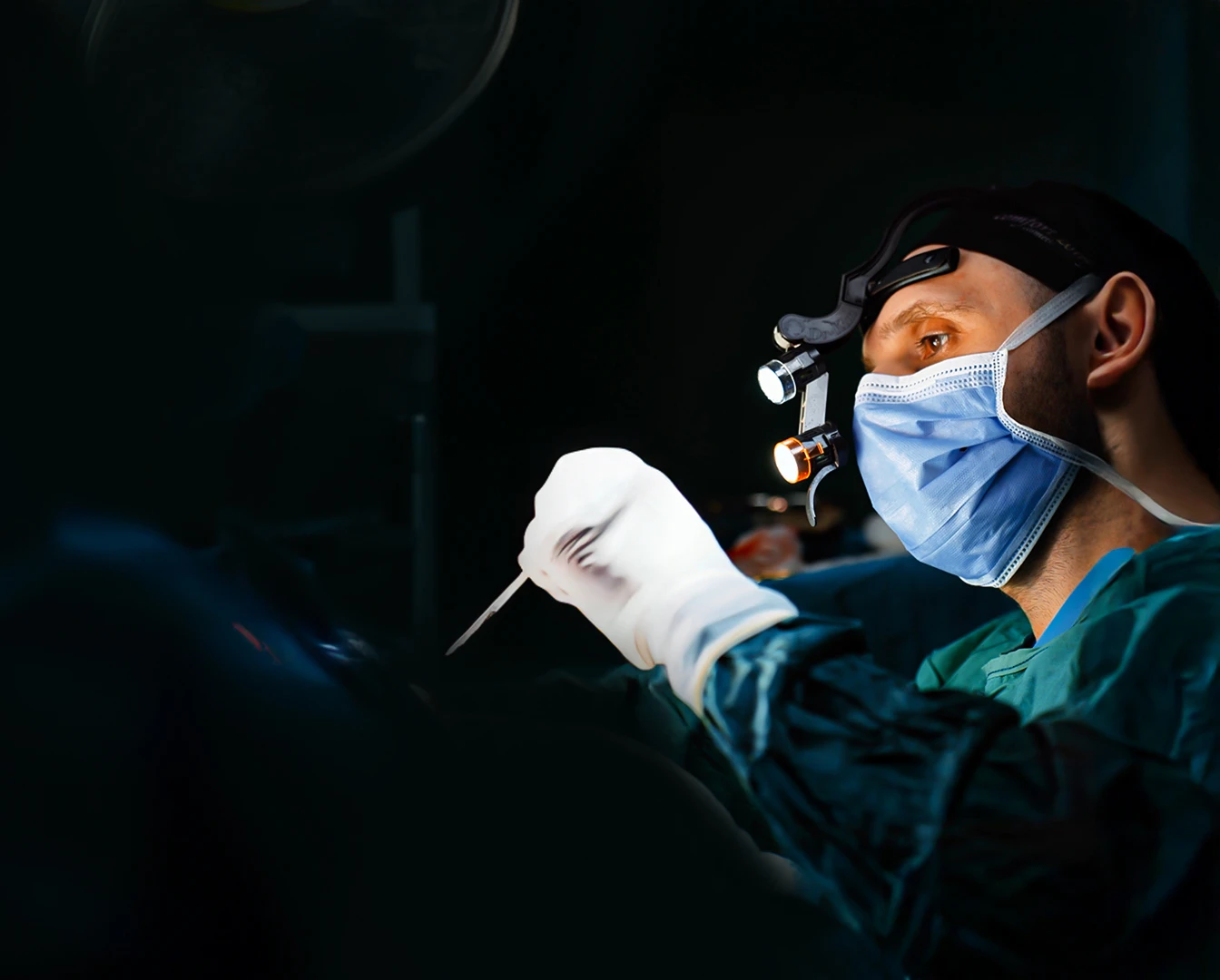 Op. Dr. Mecd Atıf Cezairlioğlu